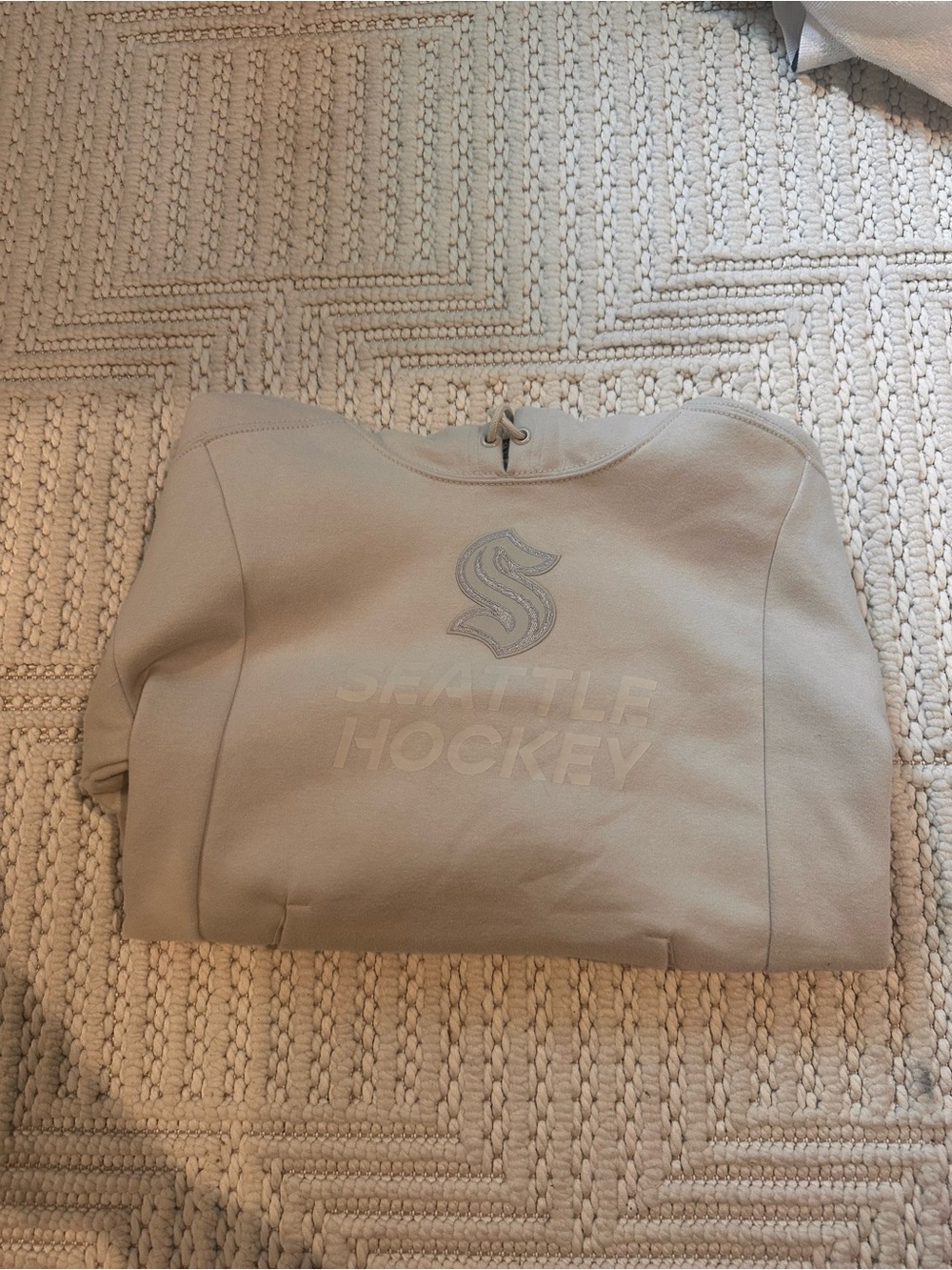 Fanatics Seattle Hockey Light Tan/Cream Pullover Hoodie
